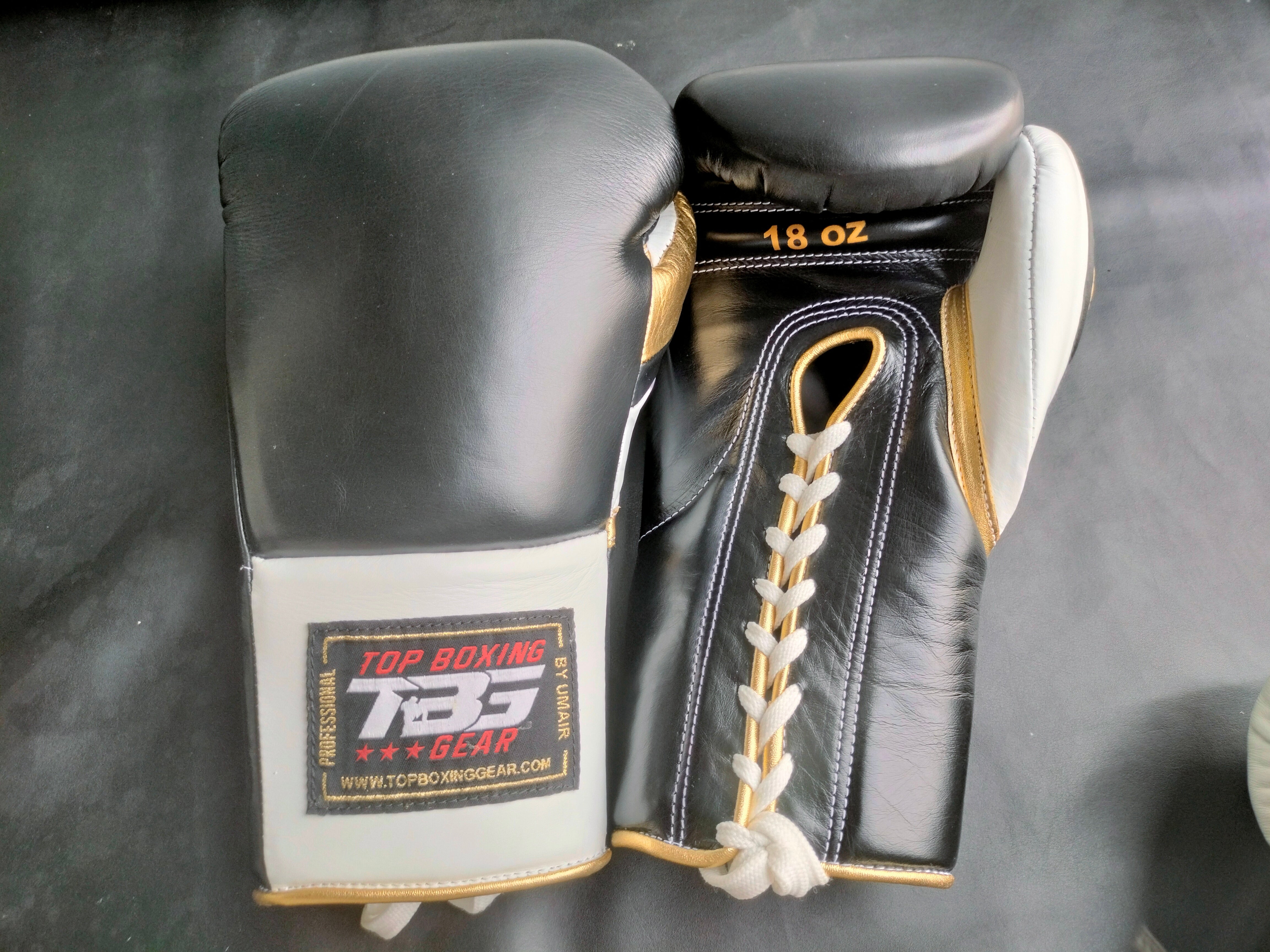 Boxing Gloves Top -Leather Fifght Gear